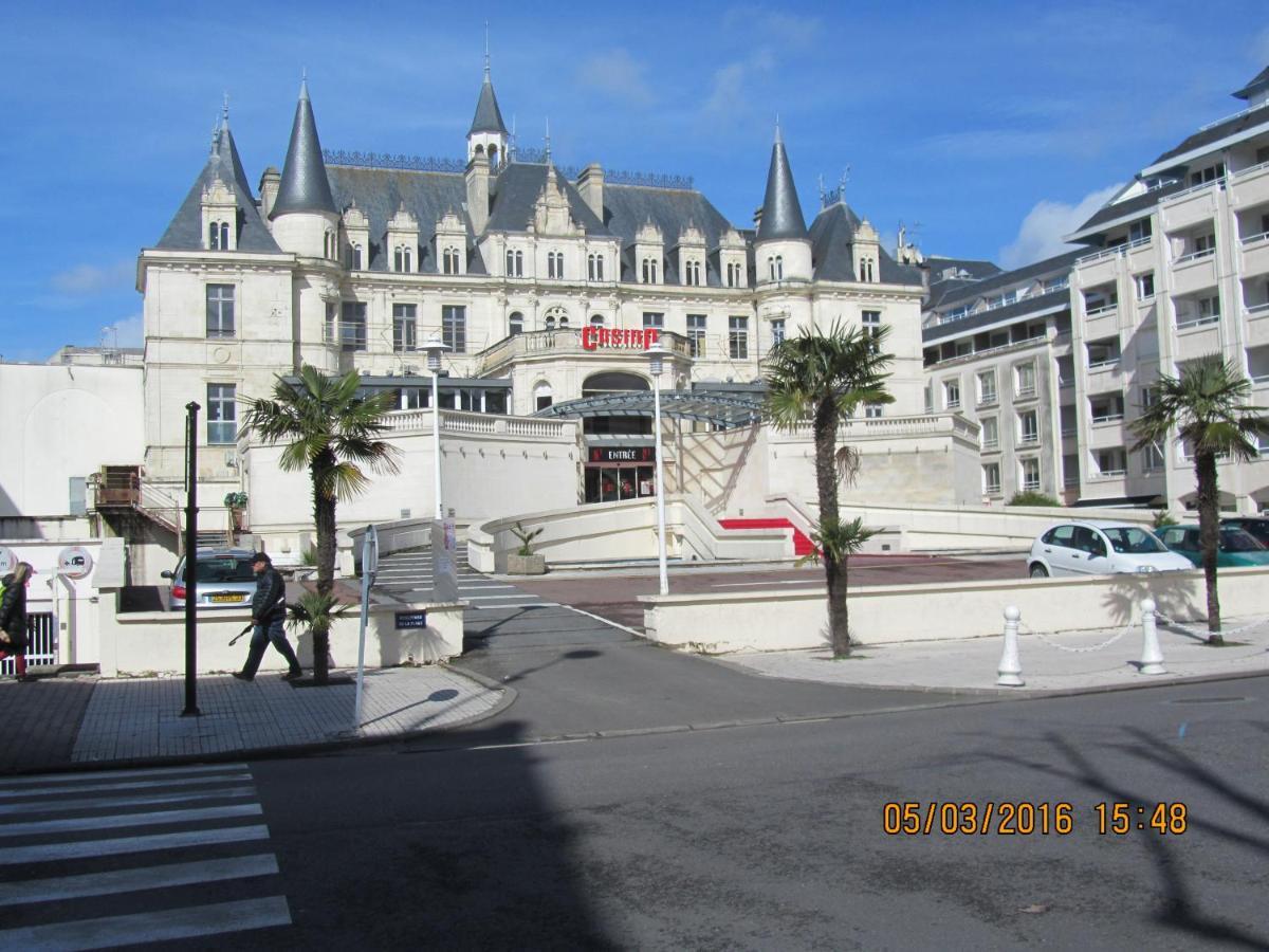 Studio En Centre Ville, Place De Parking Privee 아르카숑 외부 사진